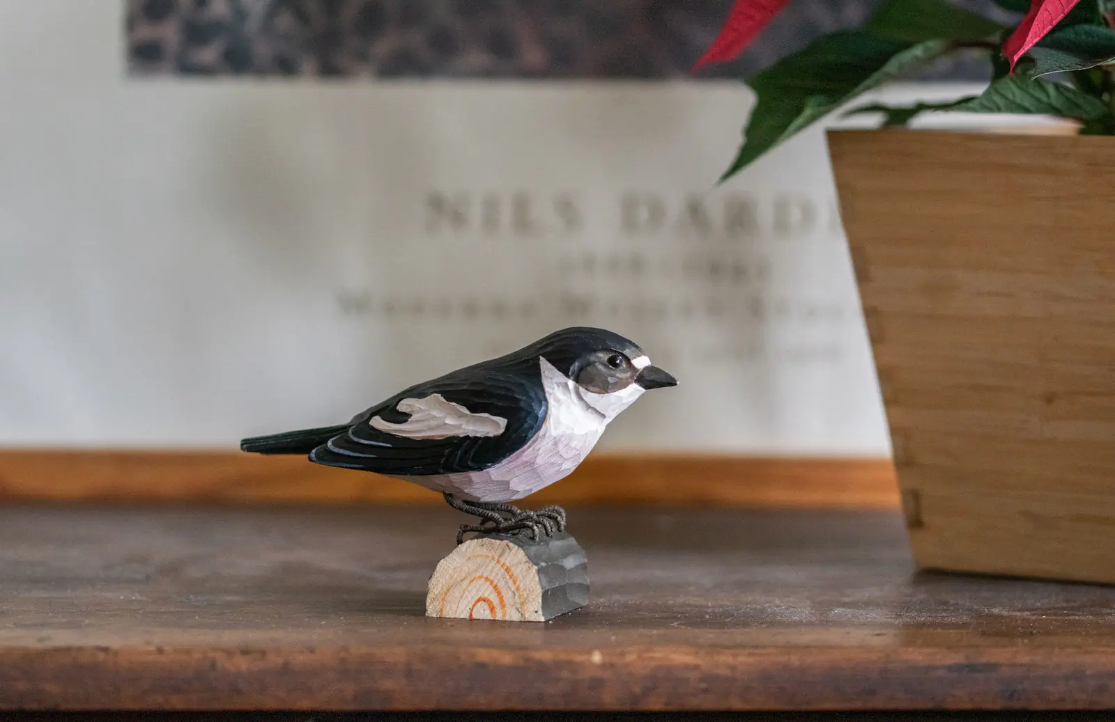 Pied Flycatcher (wood)
