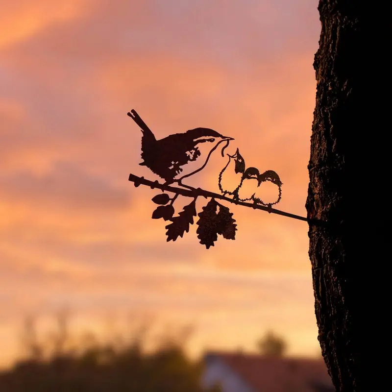 Wren and chick (metal)