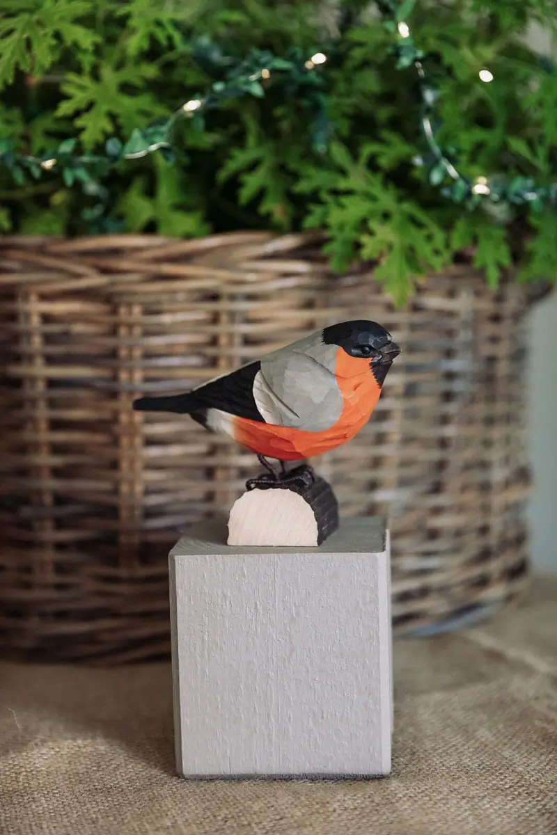 Bullfinch (wood)